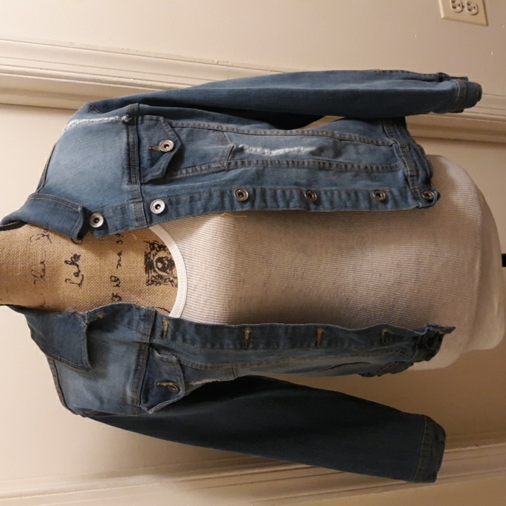 Distressed dark jean jacket Medium Junior
